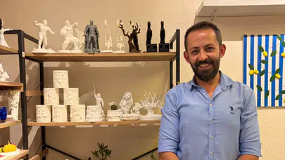 Çocukların Çizimleri Alper Daşkın'ın Elinde 3D Figürlere Dönüşüyor