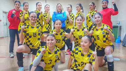 Siyah beyazlı ekip 5’te 5 yaparak adını çeyrek finale yazdırdı