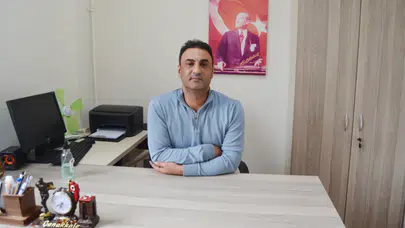 Dr. Öğretim Üyesi İşlek, eğitimdeki başarısı sayesinde, beyaz bastonuyla 60 ülke gezdi