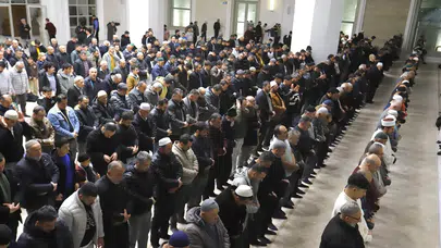 KADİR GECESİ’NİN MANEVİ İKLİMİ SELÇUKLU KÜLLİYESİ’NDE YAŞANACAK