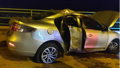 Otomobil önce direğe sonra duvara çarptı: 1 yaralı