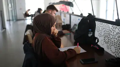 Kitap Konakları Ve Millet Kıraathaneleri Sınav Maratonunda Yoğun İlgi Görüyor