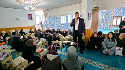 Aksaray Halk Sağlığı Hizmetleri kadınları bilgilendirdi
