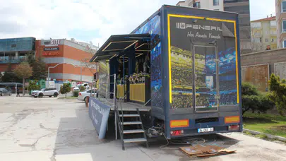 Fenerıum Tırında Yeni Sezon Ürünlerine Yoğun İlgi