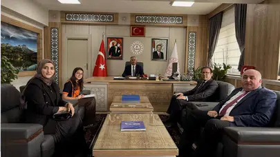 Küçük Eller Büyük Dilekler Projesinde Gururlandıran Başarı