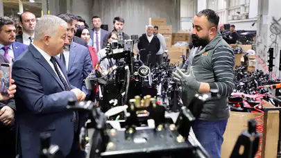 Vali Murat Duru Osb’de Yatırım Ve Üretimi Yerinde İnceledi
