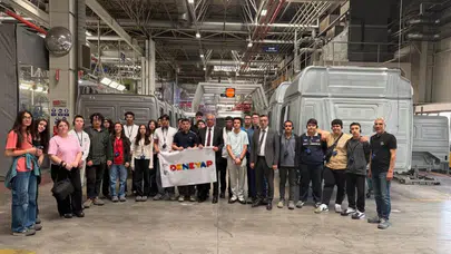 Mercedes-Benz Türk A.Ş. Kamyon Fabrikasına Mesleki Eğitim Ve Teknoloji Odaklı Ziyaret