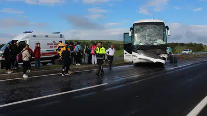 Kapadokya Yolunda Tur Otobüsü Kaza Yaptı: 16 Yaralı