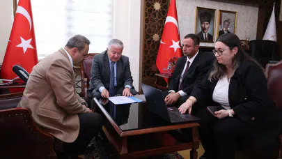 Taşpınar Halısı ilmek ilmek geleceğe dokunuyor