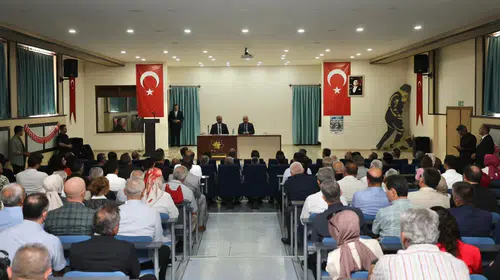 Vali Duru: Eğitimde Gelişim Asla Durmamalı