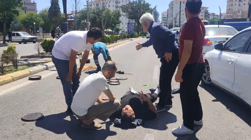 Otomobil ile motosiklet çarpıştı: 1 yaralı