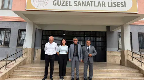 Uzantı’dan Güzel Sanatlar Lisesine ziyaret