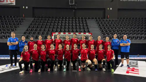 U15 Kadın Millî Hentbol Takımı Aksaray’da kampa girdi