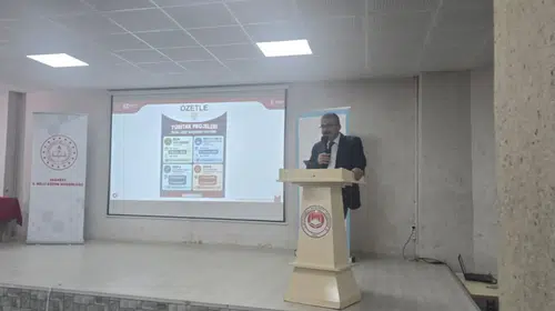 Aksaray’da okul müdürlerine yönelik bilgilendirme toplantısı