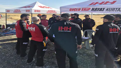 Aksaray İHH’den kentsel arama kurtarma eğitimi