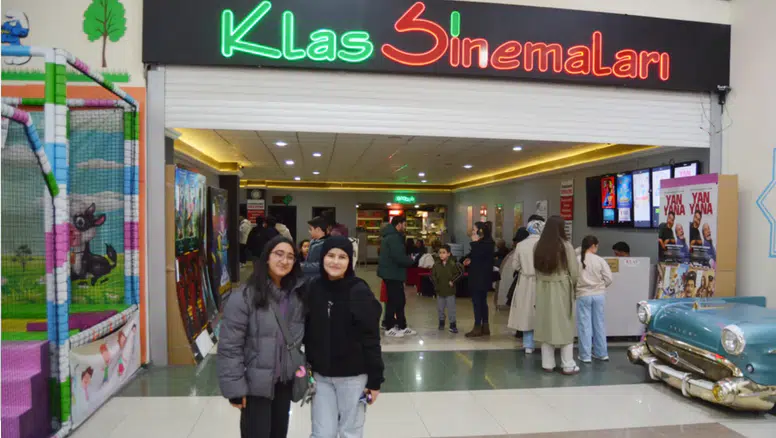 Havalar Soğudu,   Sinemaya İlgi Arttı