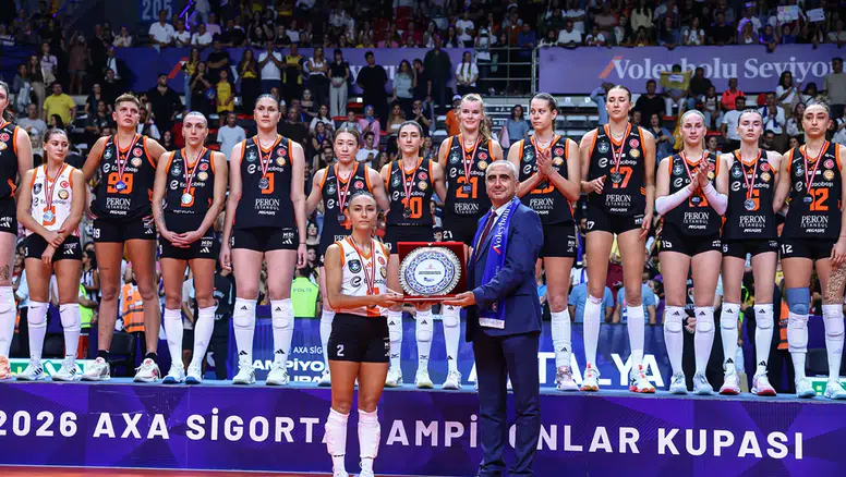 Şampiyonlar Kupası’nda Kupa ve Madalyalar Sahiplerini Buldu