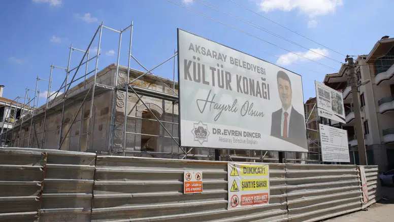 Kültür Konağı Aslına Uygun Olarak Yükseliyor