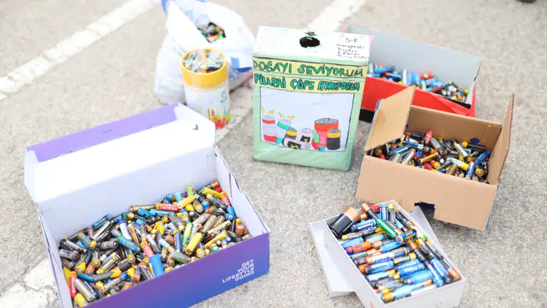 Atık Piller Ayrı Toplanıyor, Çevre Korunuyor
