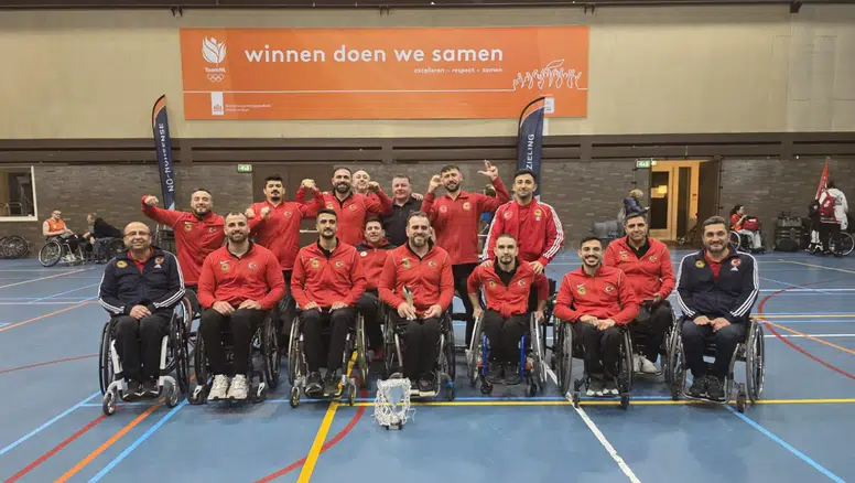 Engelleri değil rakiplerini aşıp Avrupa’da finale yükseldiler