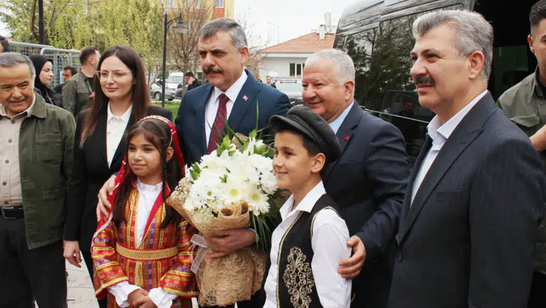 Bakan Çiftçi, Kaymakamlık Yaptığı İlk İlçeyi Ziyaret Etti