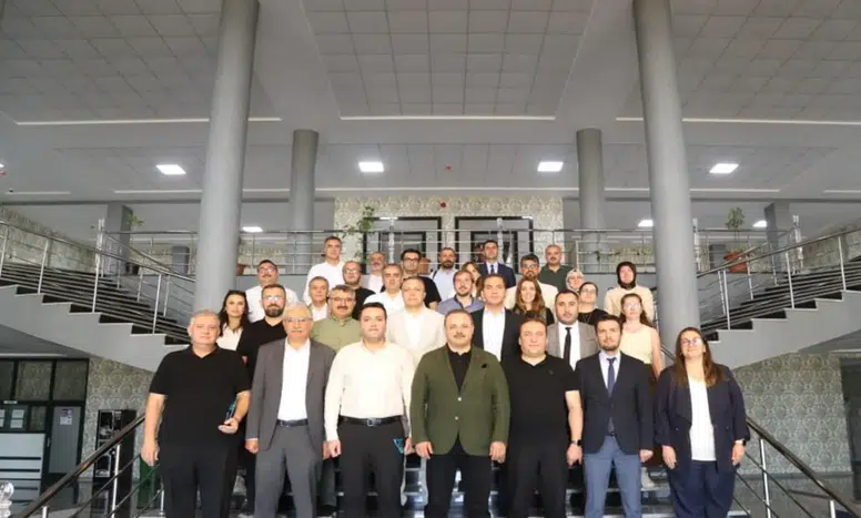 ASÜ’de Kalite Başarısı Ödüllendirildi