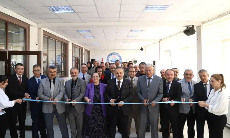 ASÜ’de yeni sosyal alan: Mokissos Kafe hizmete girdi