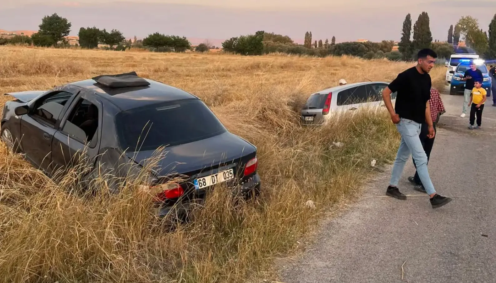Aksaray'ın Ortaköy İlçesinde Otomobiller Çarpıştı: 2 Yaralı