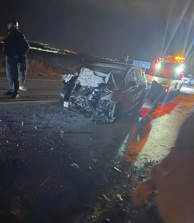 Aksaray’da iki otomobilin çarpıştığı kazanın ardından olay yeri